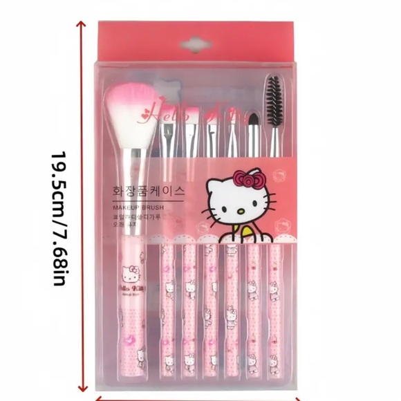 Hello Kitty Sanrio Make up Brush Set NEW - Picture 3 of 8